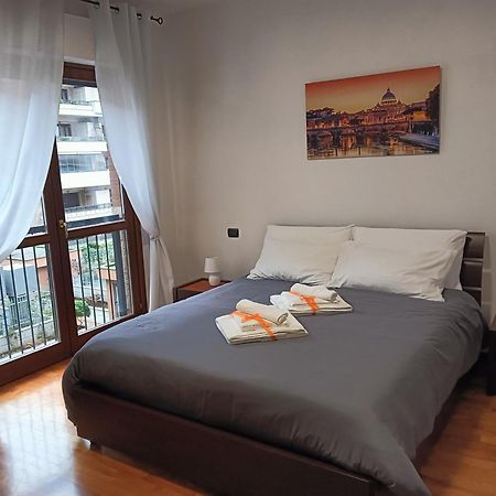 Minerva House - Airport And Fiera Apartment Fiumicino Luaran gambar