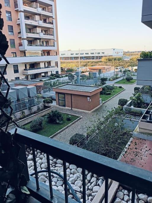 Minerva House - Airport And Fiera Apartment Fiumicino Luaran gambar