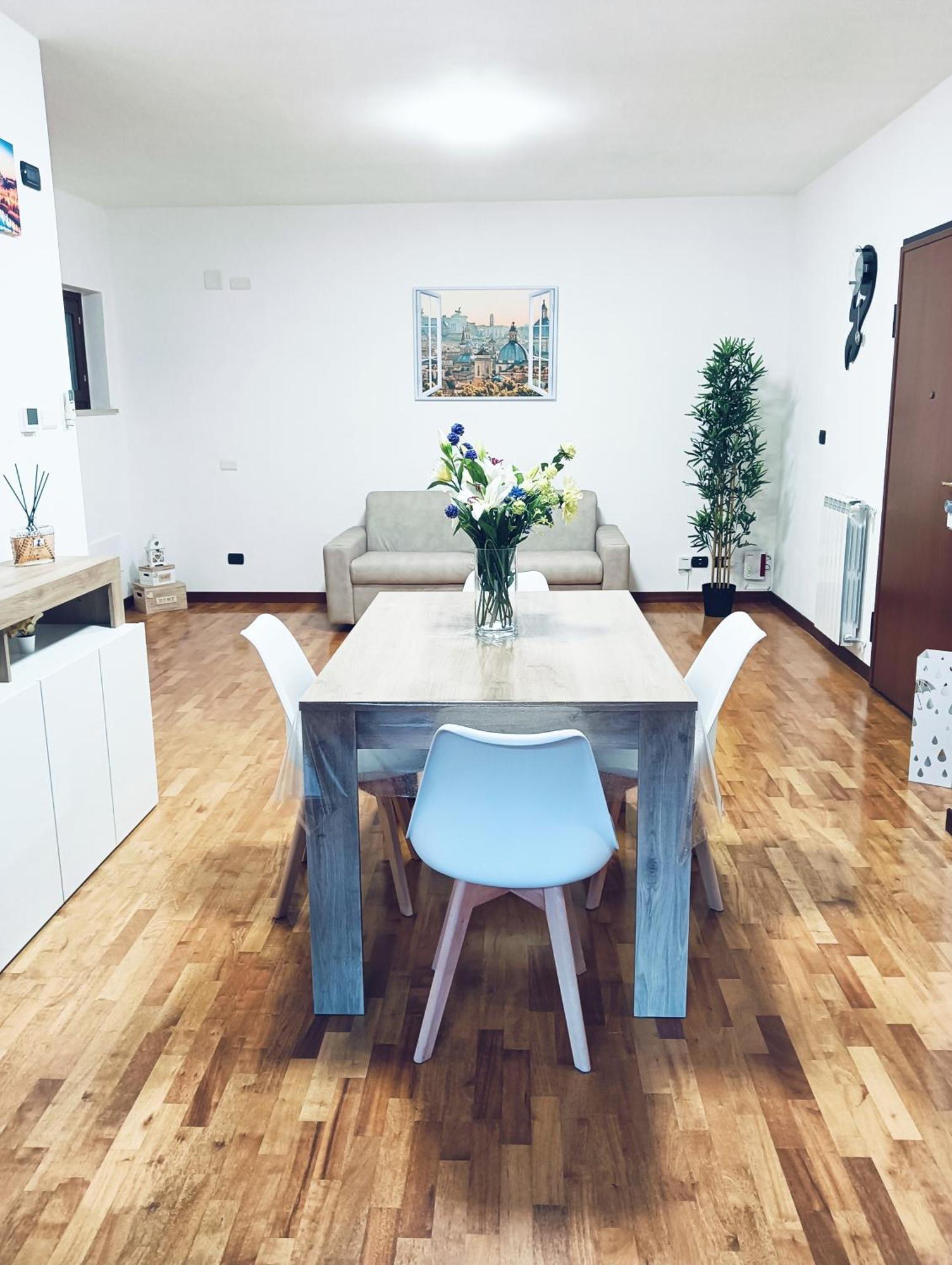 Minerva House - Airport And Fiera Apartment Fiumicino Luaran gambar